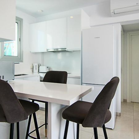 Appartement Phaedrus Living - Seaside Executive Flat Harbour 208 à Paphos Extérieur photo